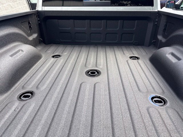 New 2026 RAM 2500 Laramie w/ Night Edition AWD/4WD image 16