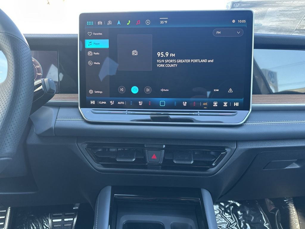 New 2026 Volkswagen Tiguan SEL R-Line image 16