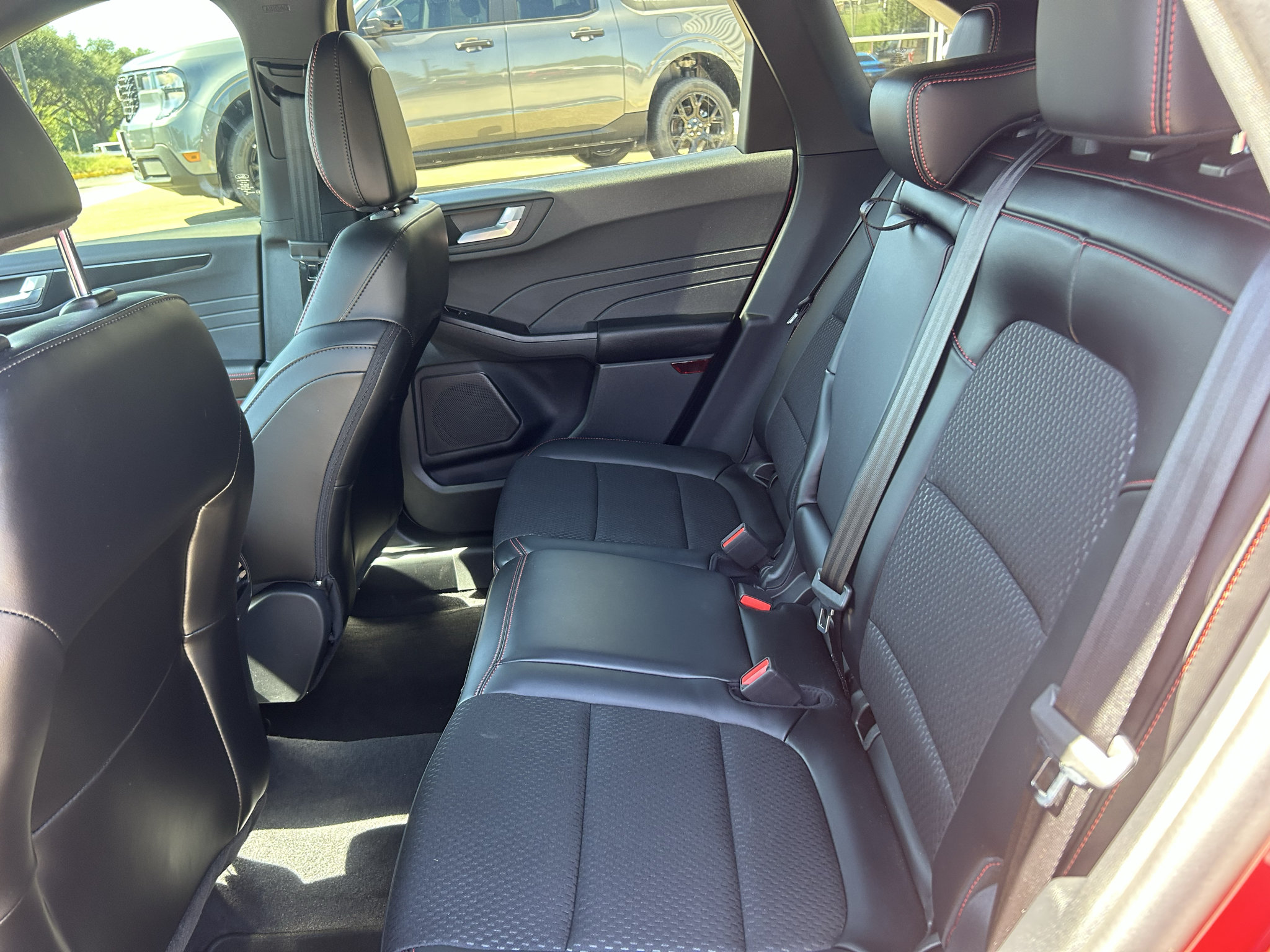 Used 2026 Ford Escape ST-Line Elite w/ Equipment Group 501A AWD/4WD image 26