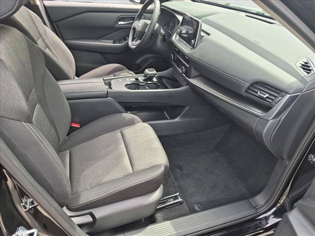 Used 2026 Nissan Rogue SV FWD image 20