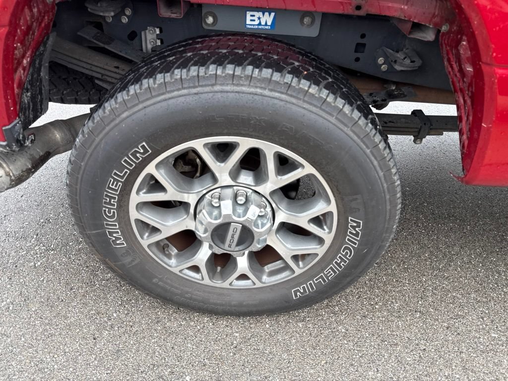 Used 2020 Ford F350 Lariat w/ FX4 Off-Road Package AWD/4WD image 8