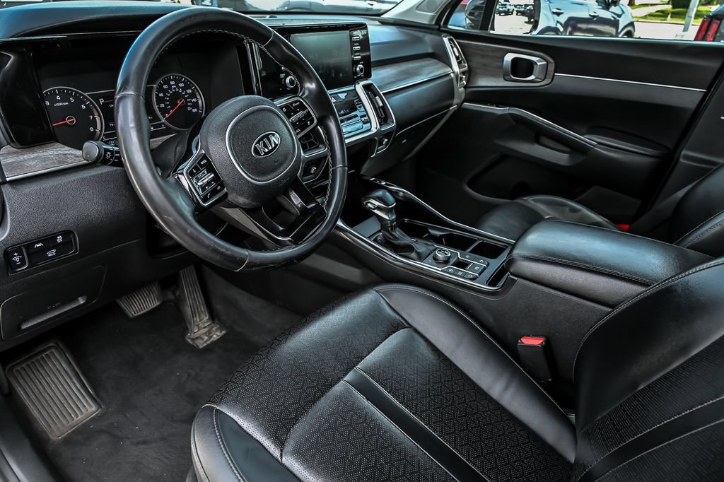 Used 2021 Kia Sorento EX AWD/4WD image 13