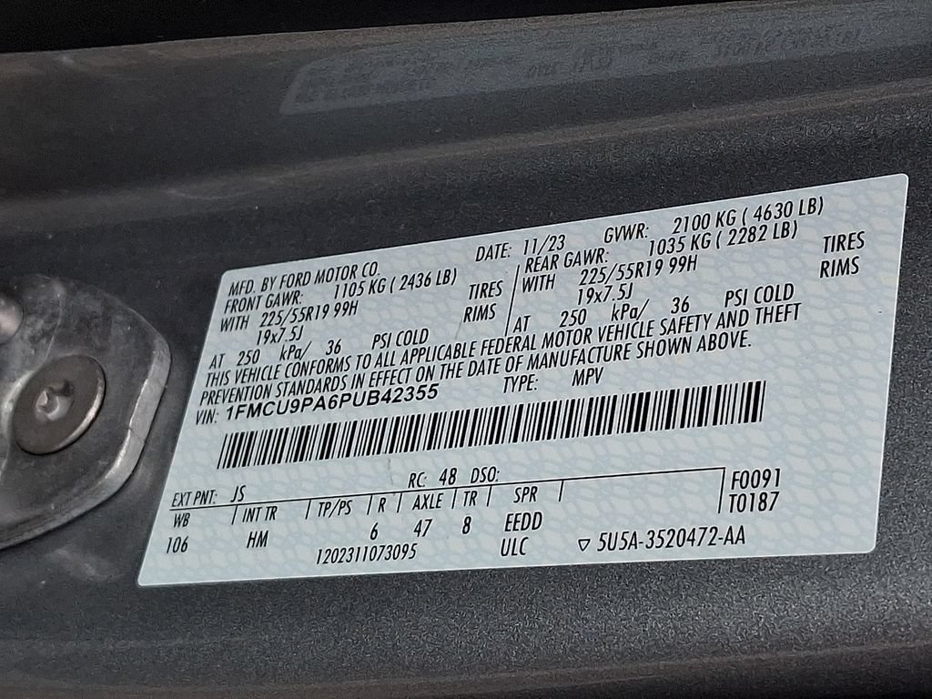 Used 2023 Ford Escape ST-Line Elite AWD/4WD image 27