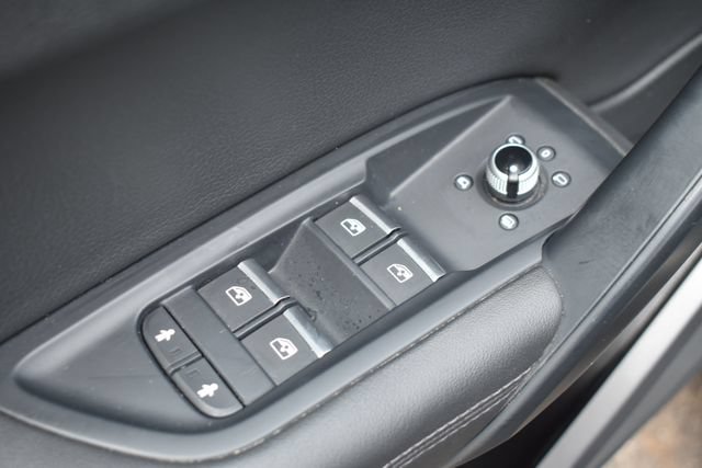 Used 2019 Audi Q5 2.0T Premium Plus w/ Premium Plus Package AWD/4WD image 21