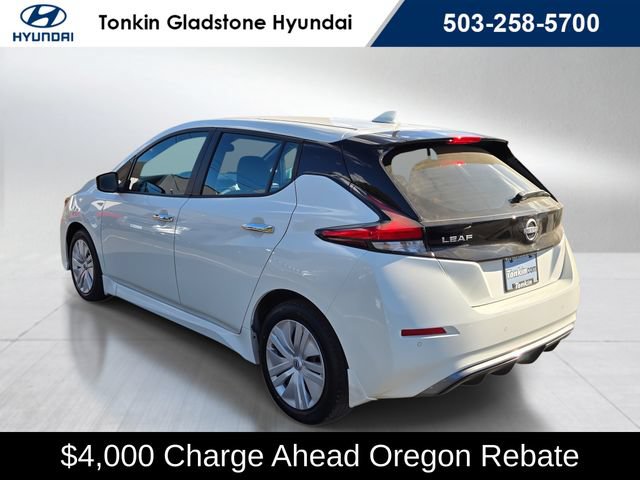 Used 2025 Nissan Leaf S FWD image 5