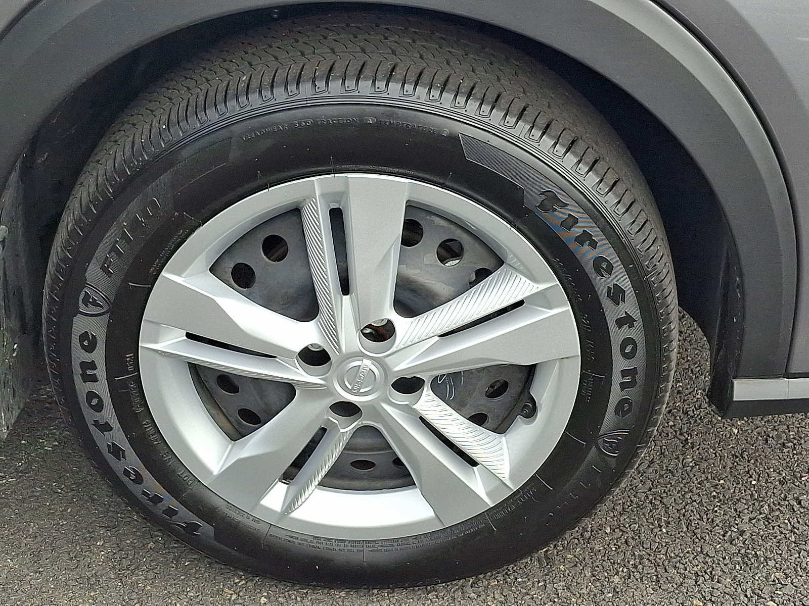 Used 2025 Nissan Kicks Play S FWD image 8
