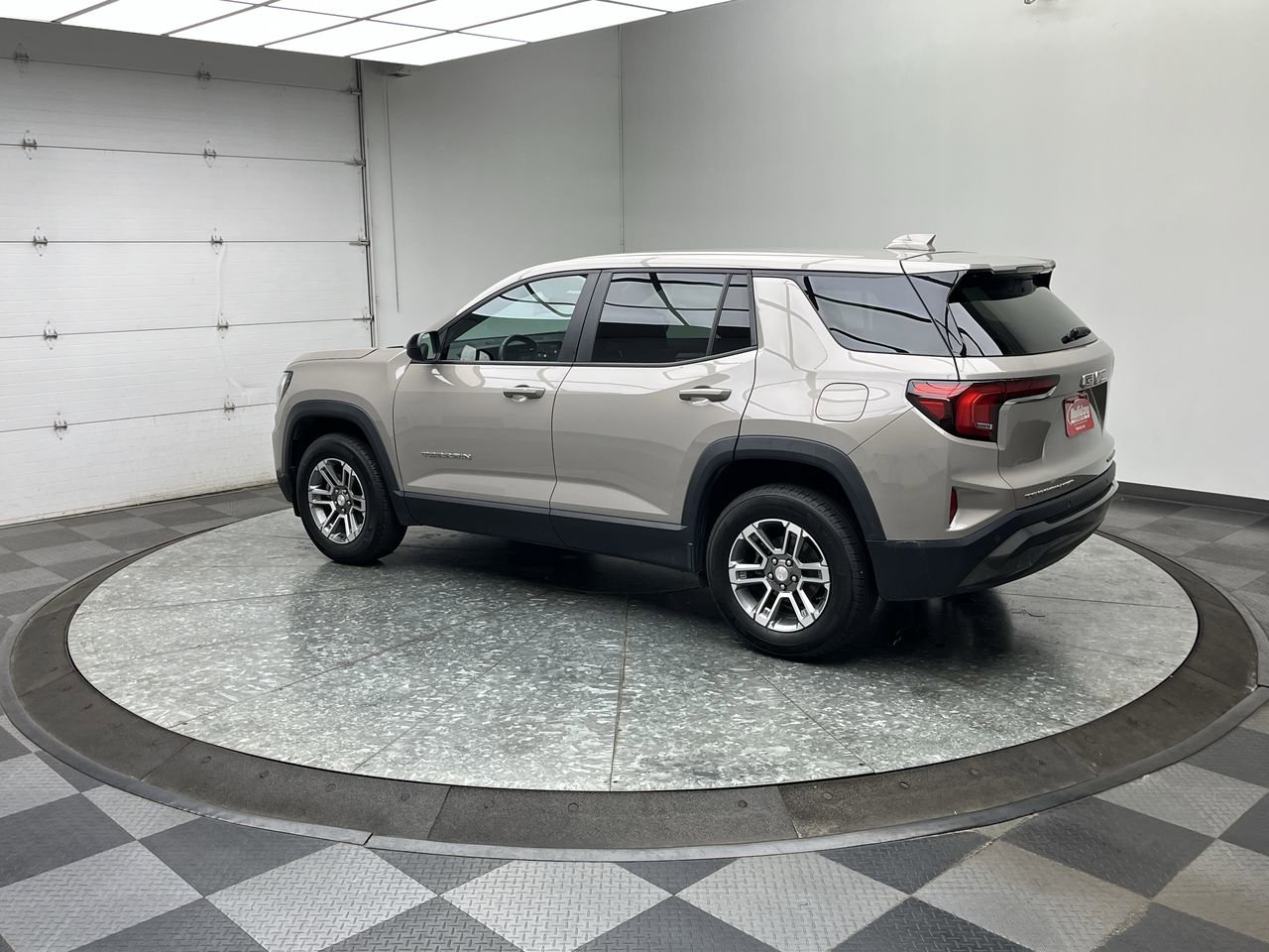 Certified 2025 GMC Terrain Elevation AWD/4WD image 2