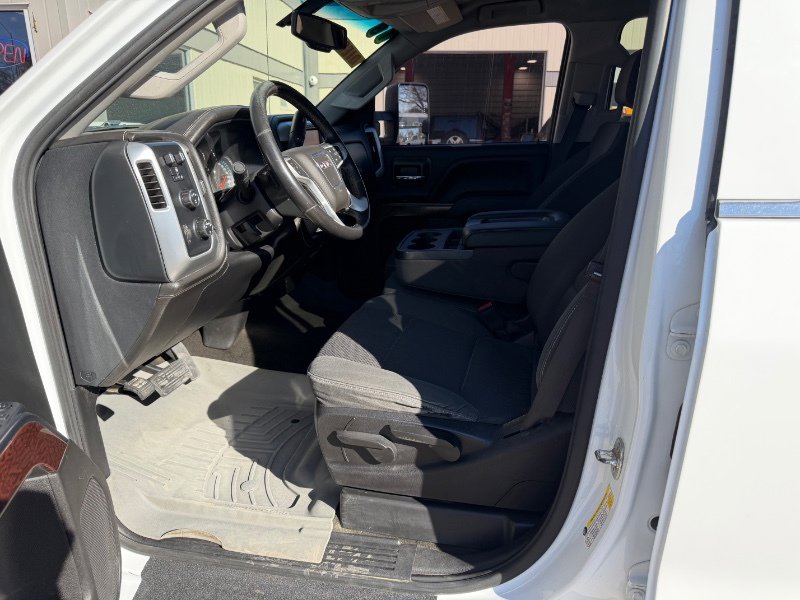 Used 2018 GMC Sierra 2500 SLE image 9