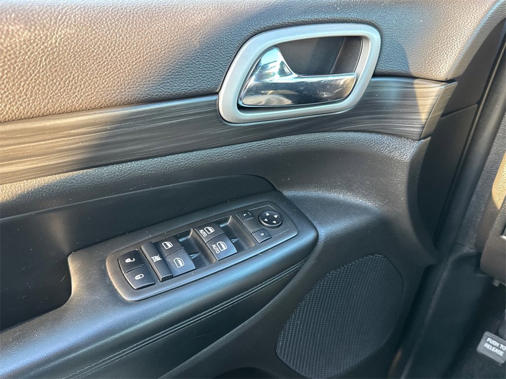 Used 2021 Jeep Grand Cherokee Laredo X image 27