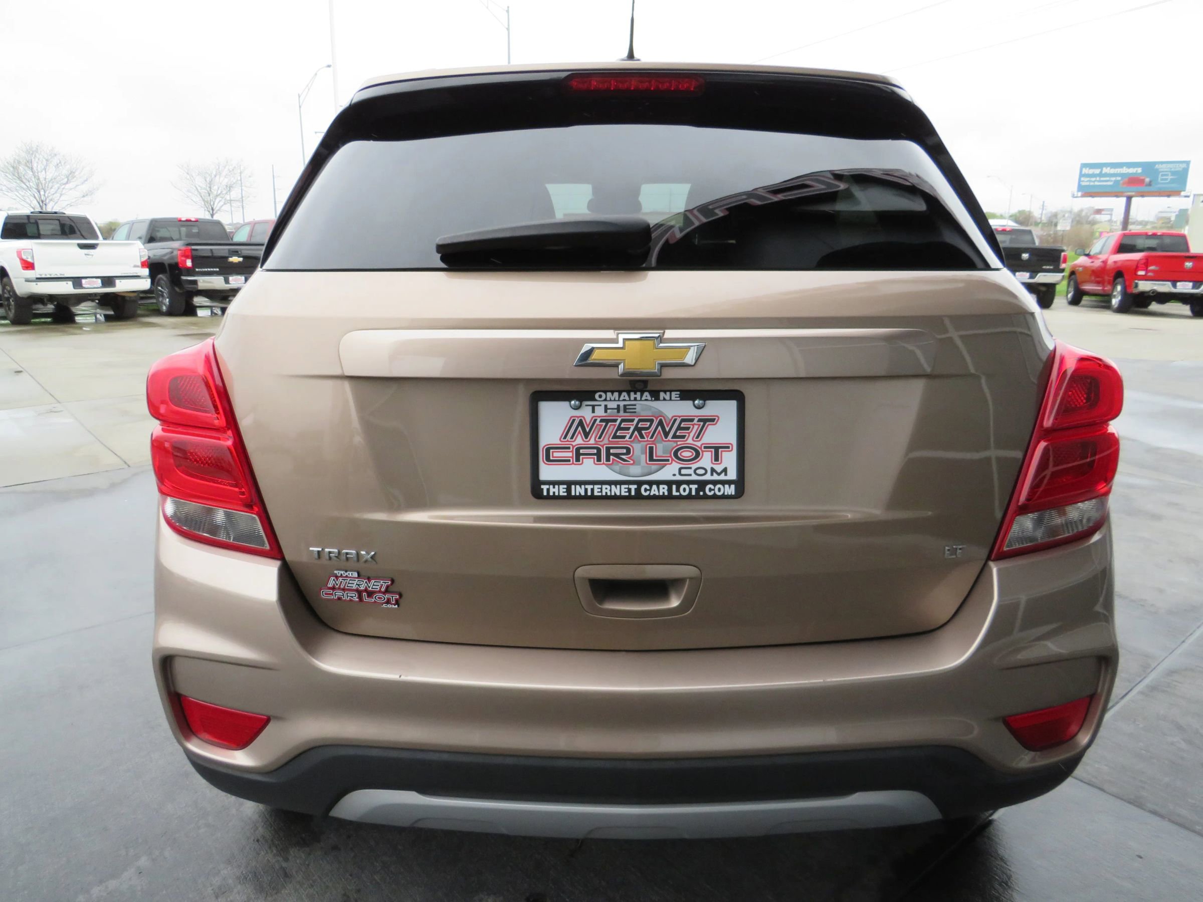 Used 2018 Chevrolet Trax LT w/ LT Convenience Package image 6