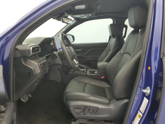 Used 2025 Toyota Tacoma TRD Sport w/ TRD Sport Premium Package image 17