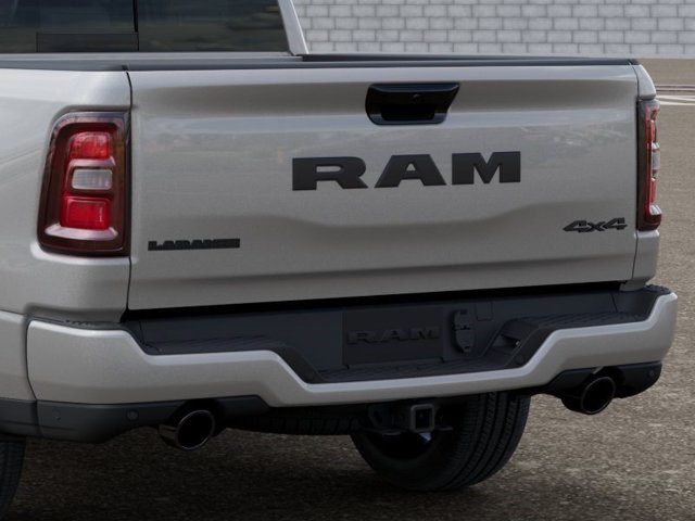 New 2027 RAM 1500 Laramie w/ Night Edition AWD/4WD image 14