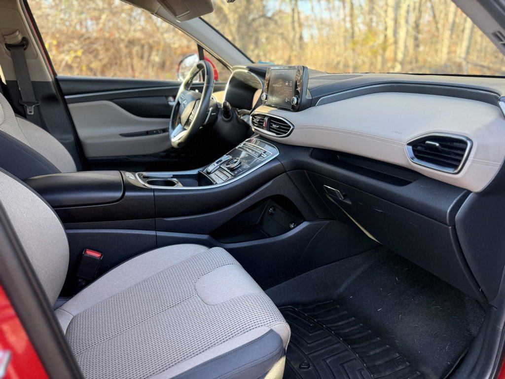 Used 2021 Hyundai Santa Fe SEL w/ Convenience Package image 22