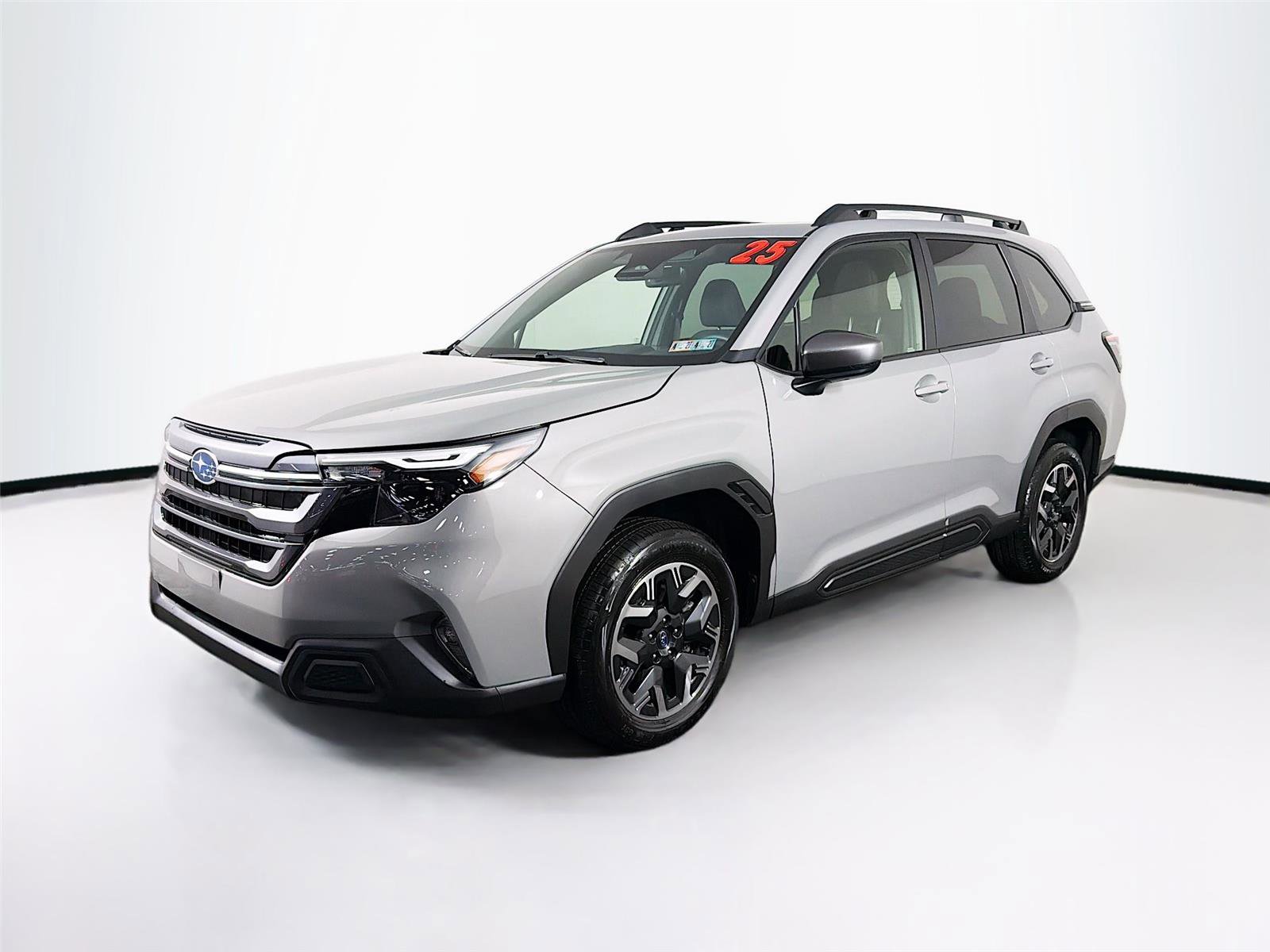 Used 2025 Subaru Forester Premium w/ Convenience Package #1 AWD/4WD image 3