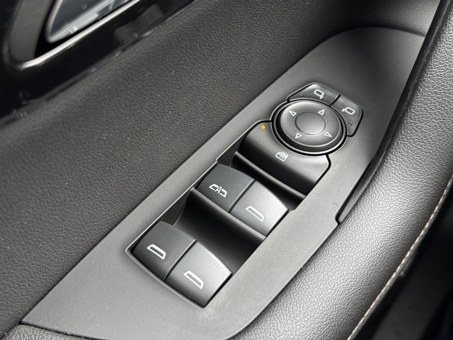 Used 2025 Chevrolet Blazer Premier w/ Driver Confidence II Package image 31