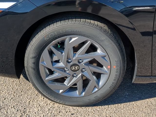 New 2026 Hyundai Elantra Sport FWD image 10