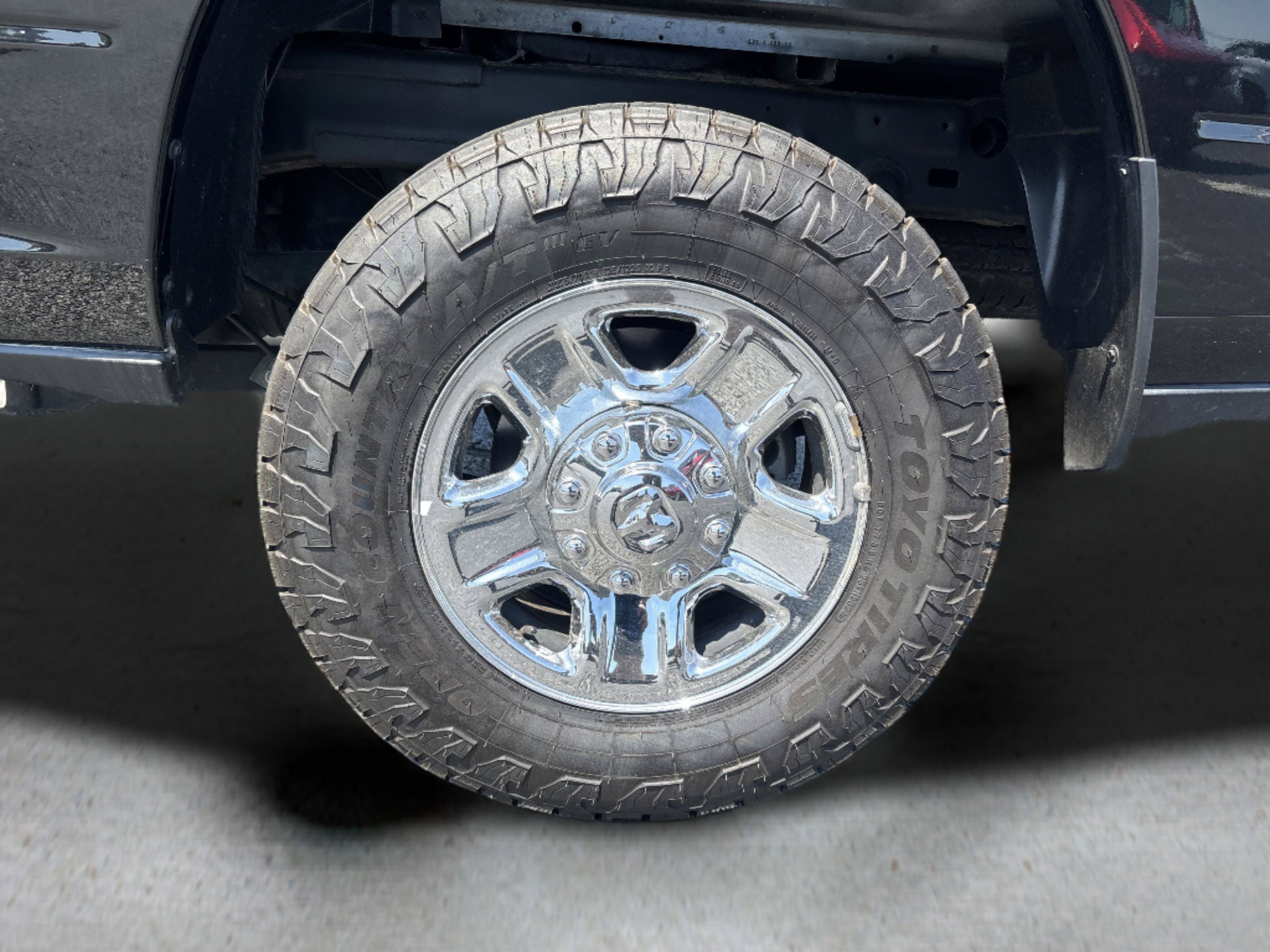 Used 2024 RAM 2500 Tradesman w/ Chrome Appearance Group AWD/4WD image 28