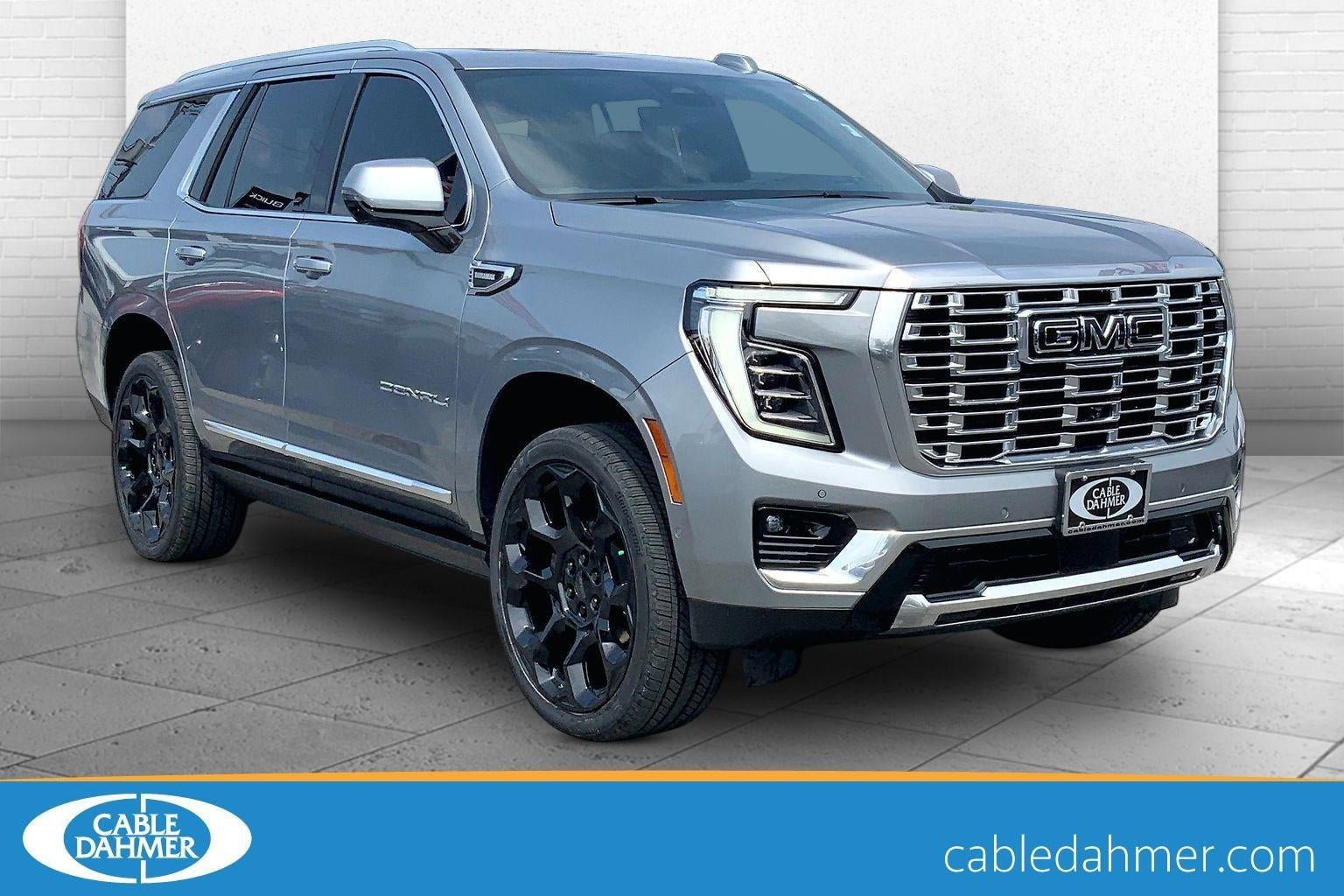 Used 2025 GMC Yukon Denali w/ Denali Reserve Package AWD/4WD image 1