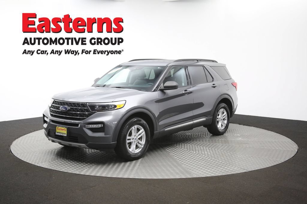 Used 2023 Ford Explorer XLT w/ Equipment Group 202A AWD/4WD image 55