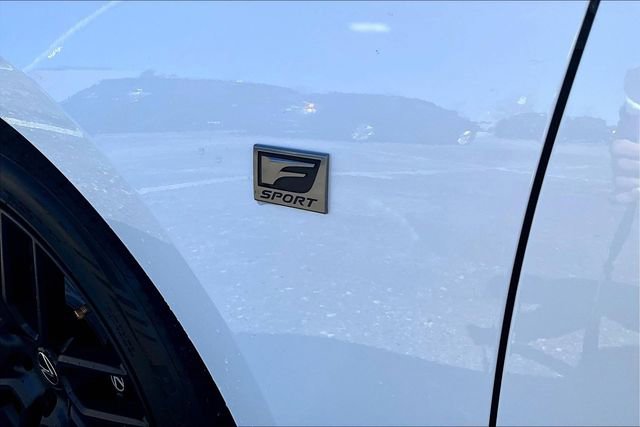Used 2023 Lexus IS 500 image 23