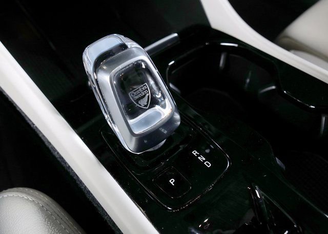 Used 2021 Volvo XC40 T5 Inscription w/ Advanced Package image 22