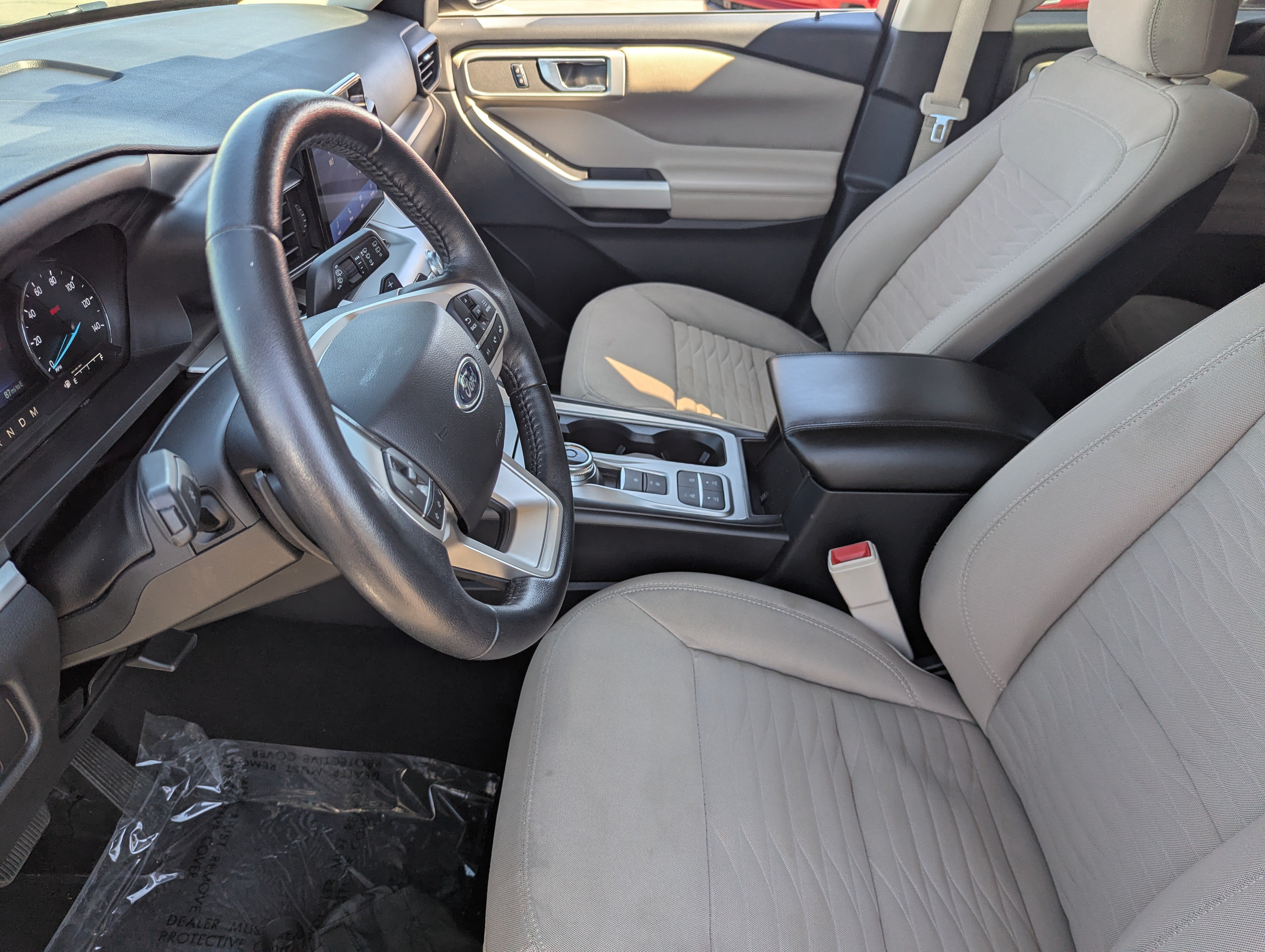 Used 2020 Ford Explorer XLT RWD image 19