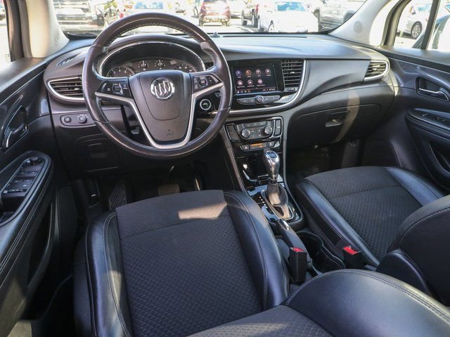 Used 2021 Buick Encore Preferred image 16