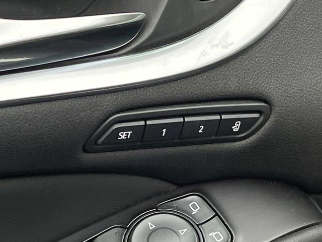 Used 2020 Buick Enclave Avenir image 21