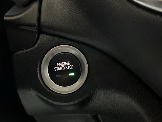 Certified 2021 Chevrolet Equinox LT AWD/4WD image 17