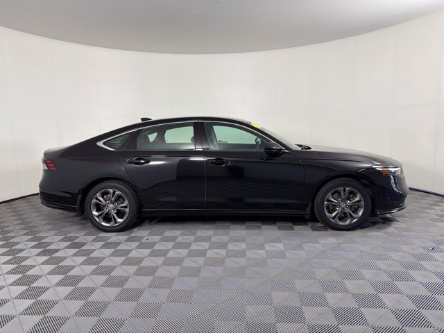 Used 2023 Honda Accord EX-L image 5