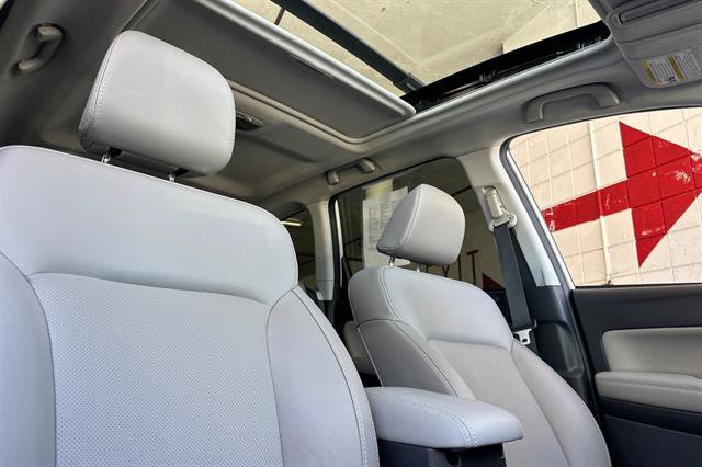Used 2018 Subaru Forester 2.5i Limited AWD/4WD image 17