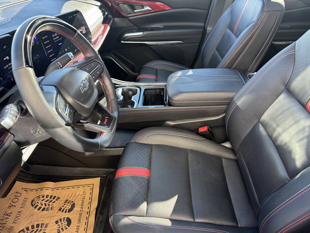 Used 2024 Chevrolet Traverse RS w/ LPO, Floor Liner Package image 11