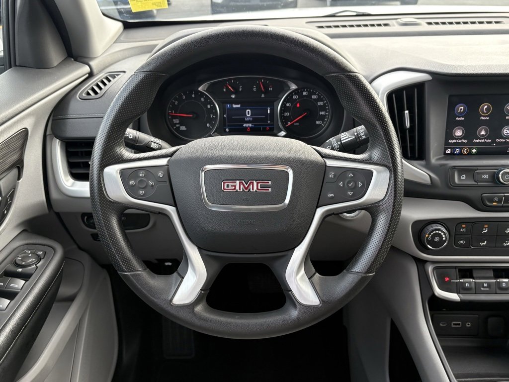 Used 2024 GMC Terrain SLE image 8