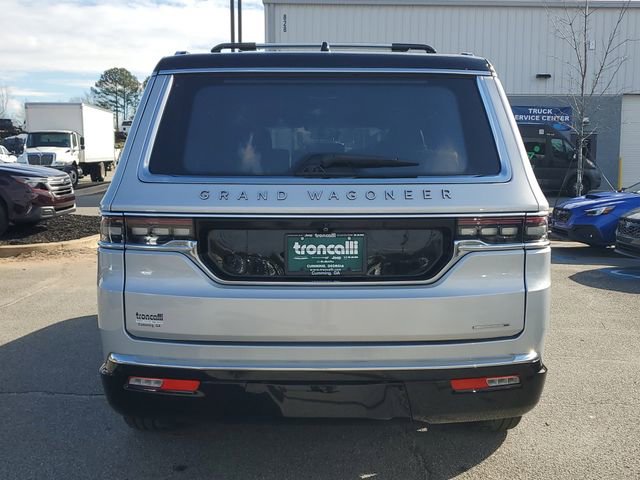 Used 2024 Jeep Grand Wagoneer Series III w/ HD Trailer Tow Package image 5