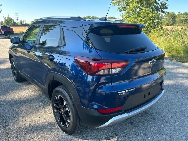 Used 2022 Chevrolet TrailBlazer LT AWD/4WD image 4