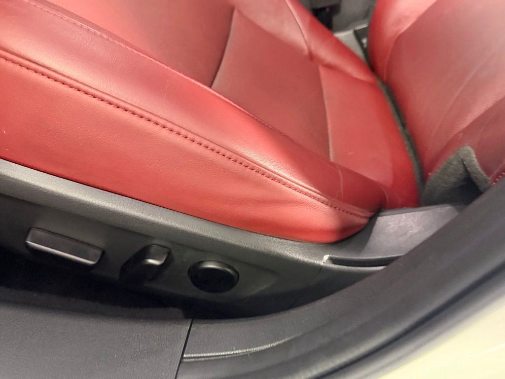 Used 2022 MAZDA MAZDA3 s FWD image 26