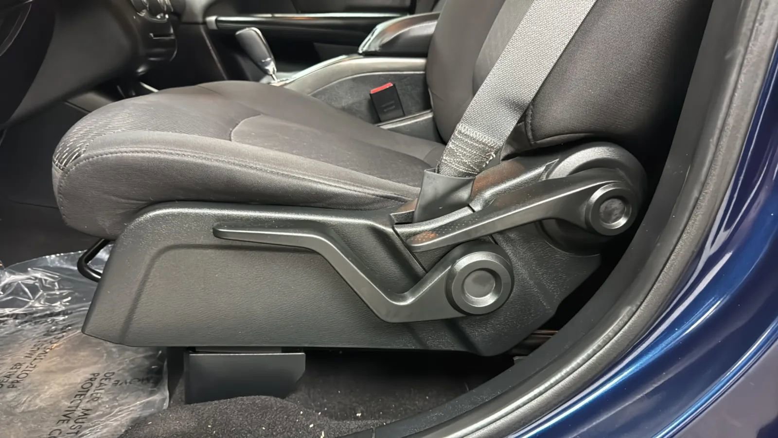 Used 2018 Dodge Journey SE AWD/4WD image 17