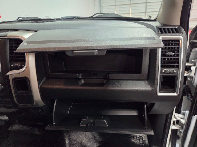 Used 2018 RAM 3500 SLT w/ Cold Weather Group image 39