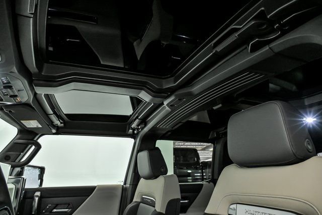 New 2026 GMC Hummer EV SUV image 10
