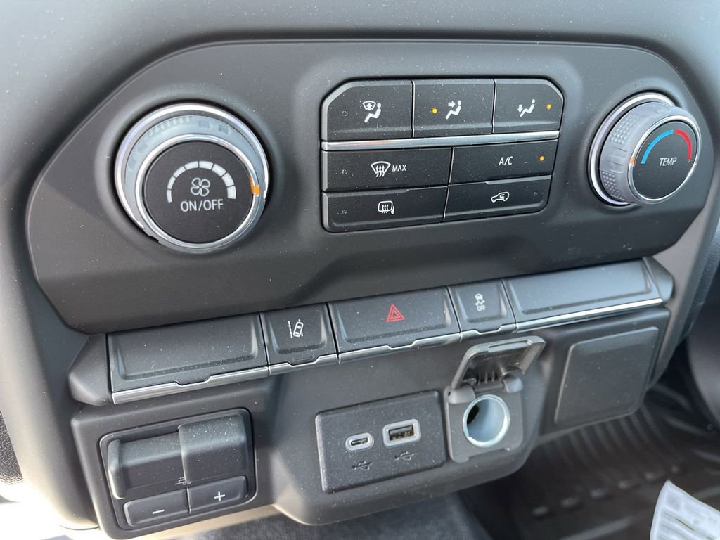 New 2025 Chevrolet Silverado 3500 W/T AWD/4WD image 14