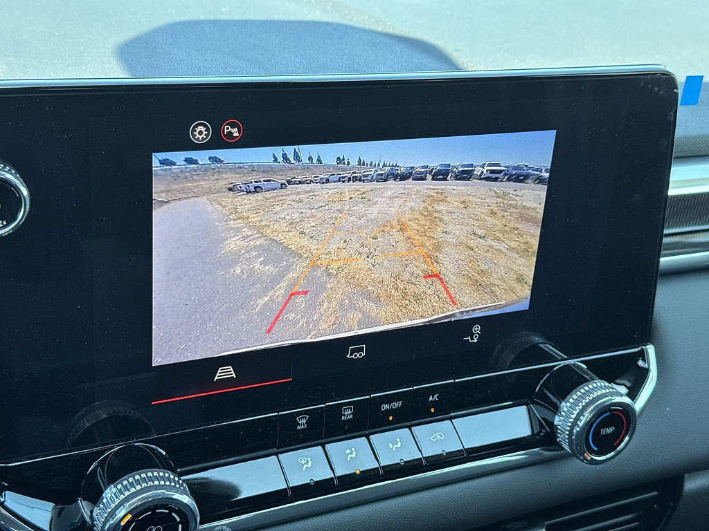 New 2026 GMC Canyon Elevation w/ LPO, Black Badging Package RWD image 14