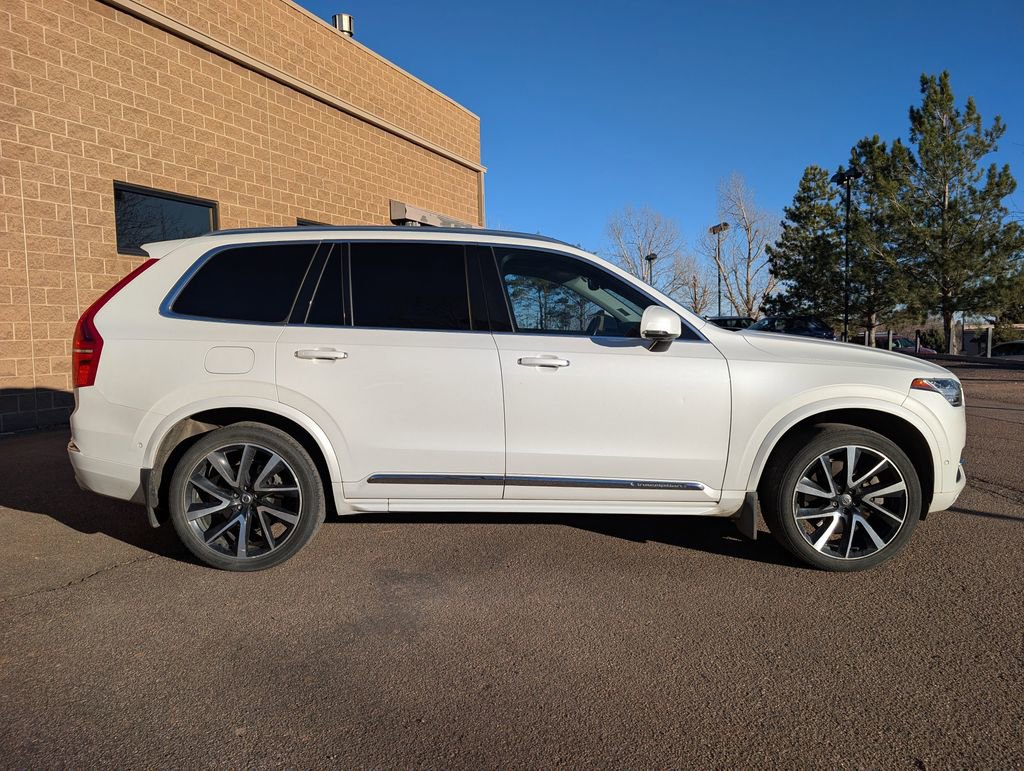 Used 2018 Volvo XC90 T8 Inscription w/ Convenience Package image 4