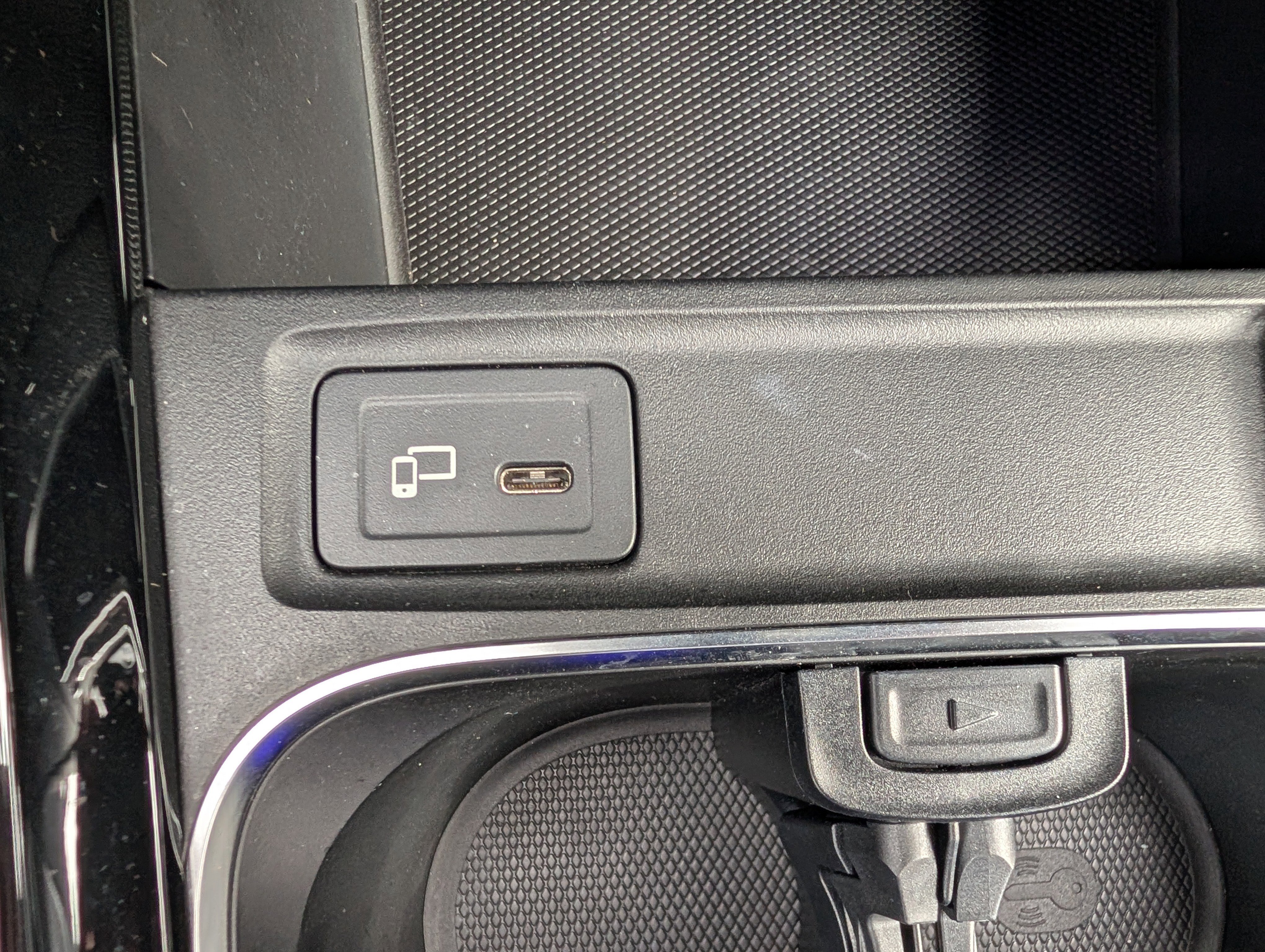 Used 2021 Mercedes-Benz GLA 250 4MATIC image 29