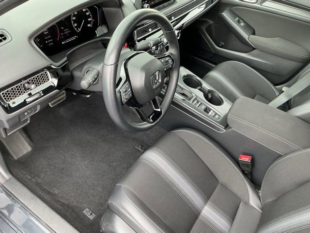 Used 2025 Honda Civic Sport image 15