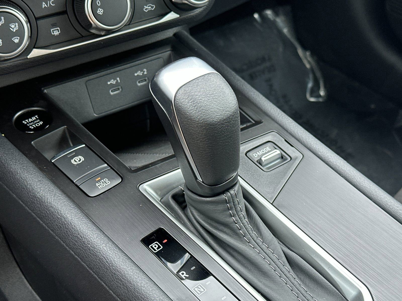 New 2026 Nissan Kicks S image 20