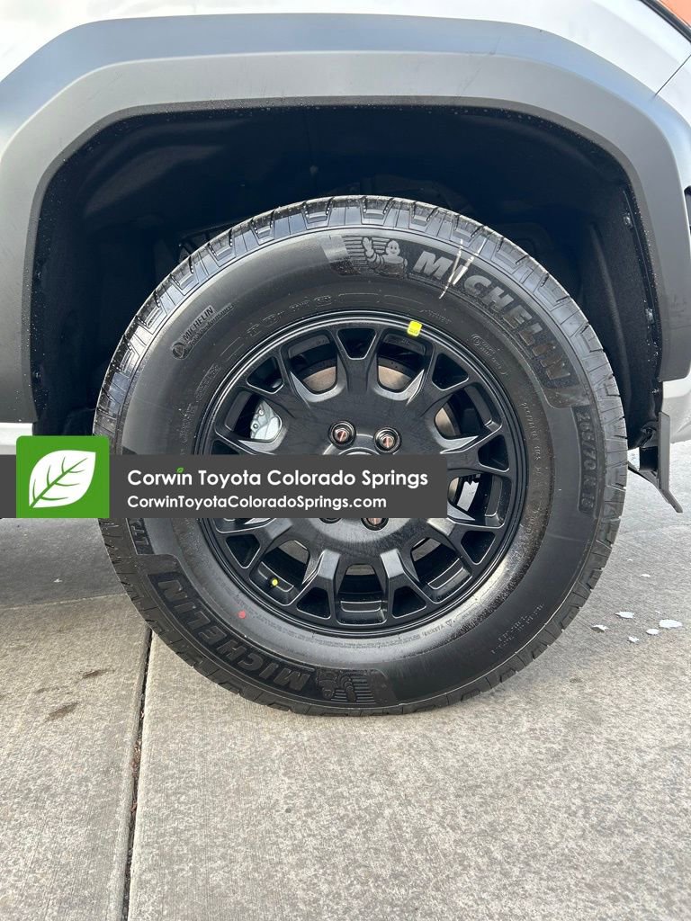 New 2025 Toyota 4Runner TRD Off-Road Premium image 13