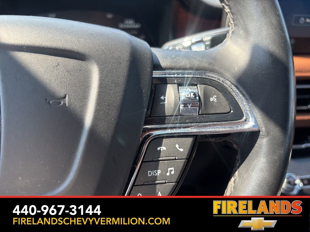 Used 2023 Lincoln Nautilus Reserve w/ Luxury Package image 18