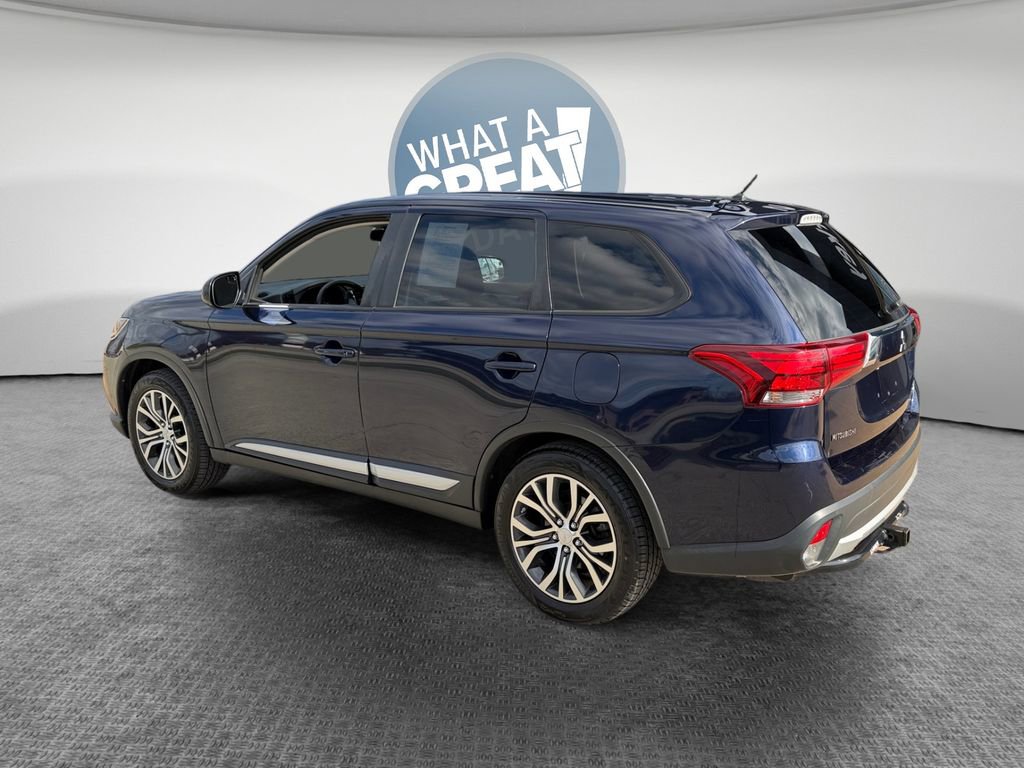 Used 2016 Mitsubishi Outlander ES image 6