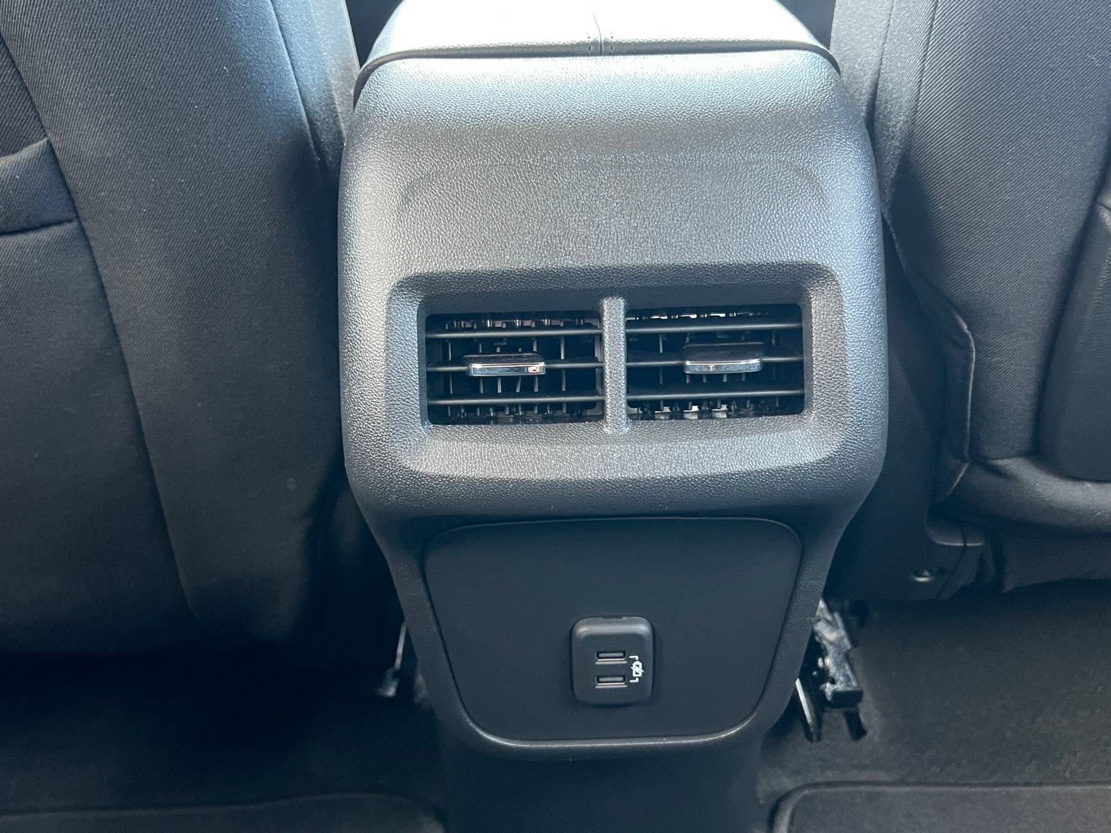 Used 2020 GMC Terrain SLE FWD image 30