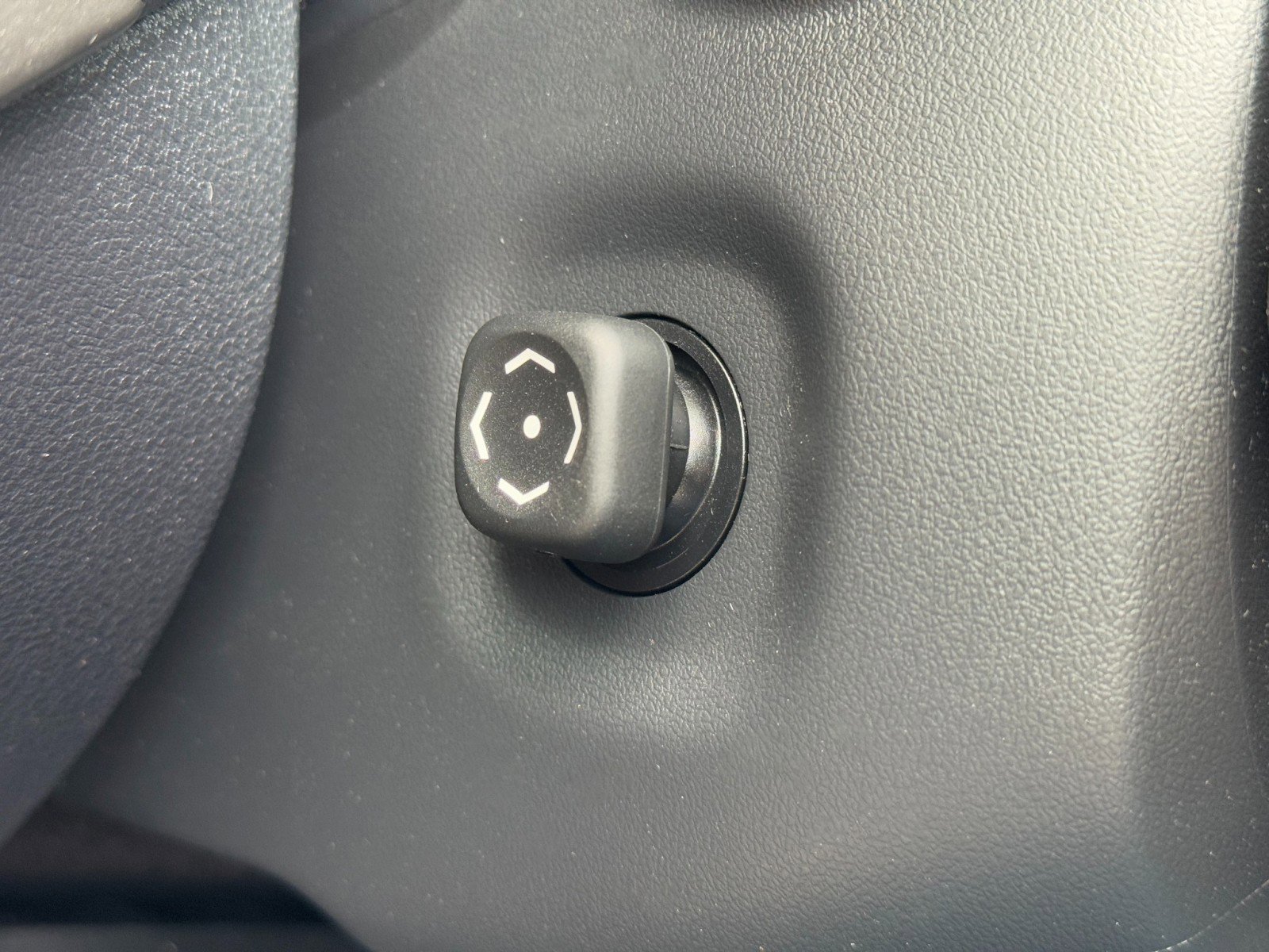 Used 2023 Lexus RX 350 Luxury w/ Cold Area Package image 19